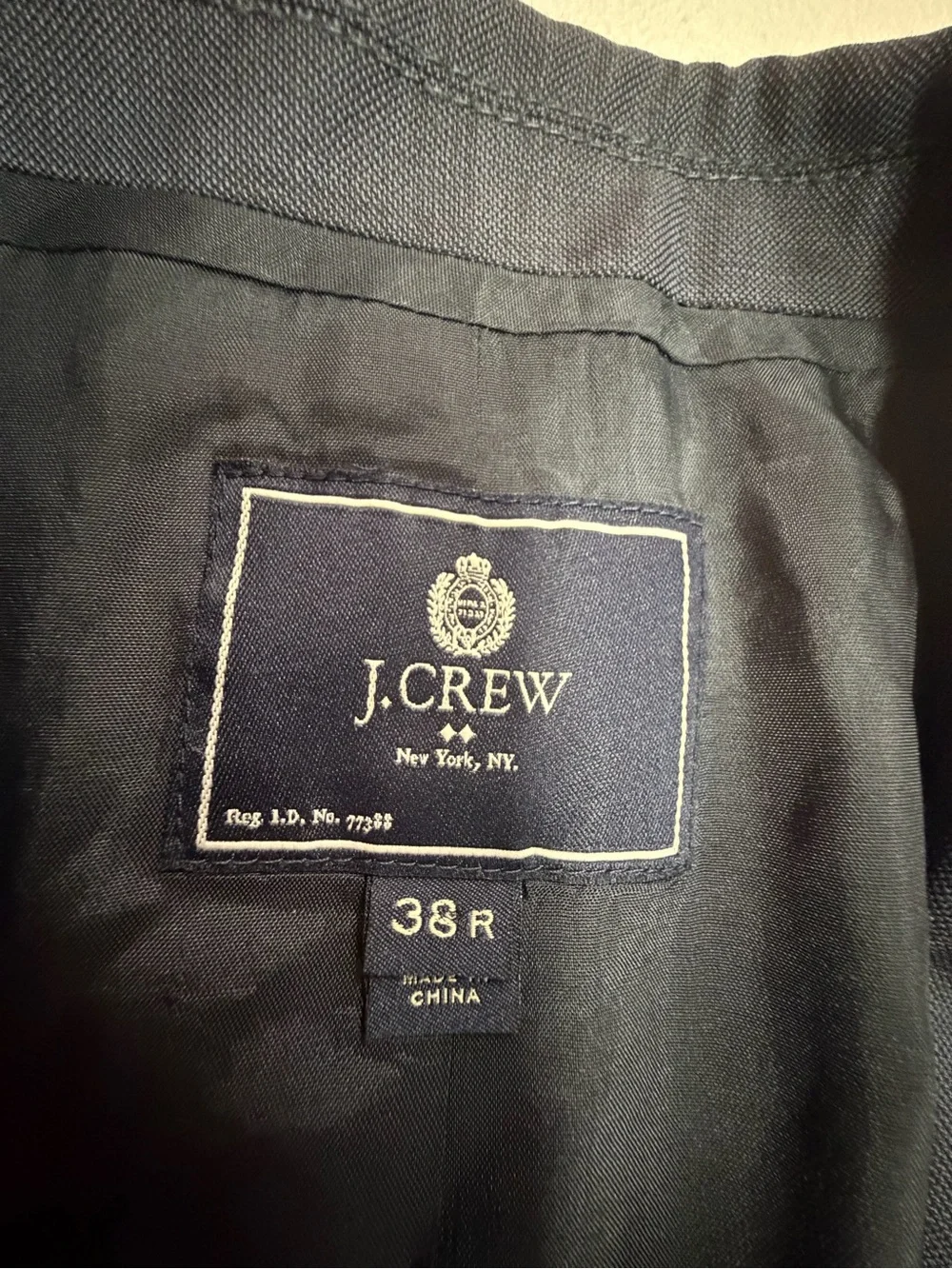 J.Crew Men’s 38R 100% Wool Gray Two Button Blazer Suit Jacket Sport Coat B335